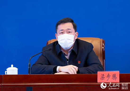 福建pg电子试玩党组成员、副局长梁步腾.jpg